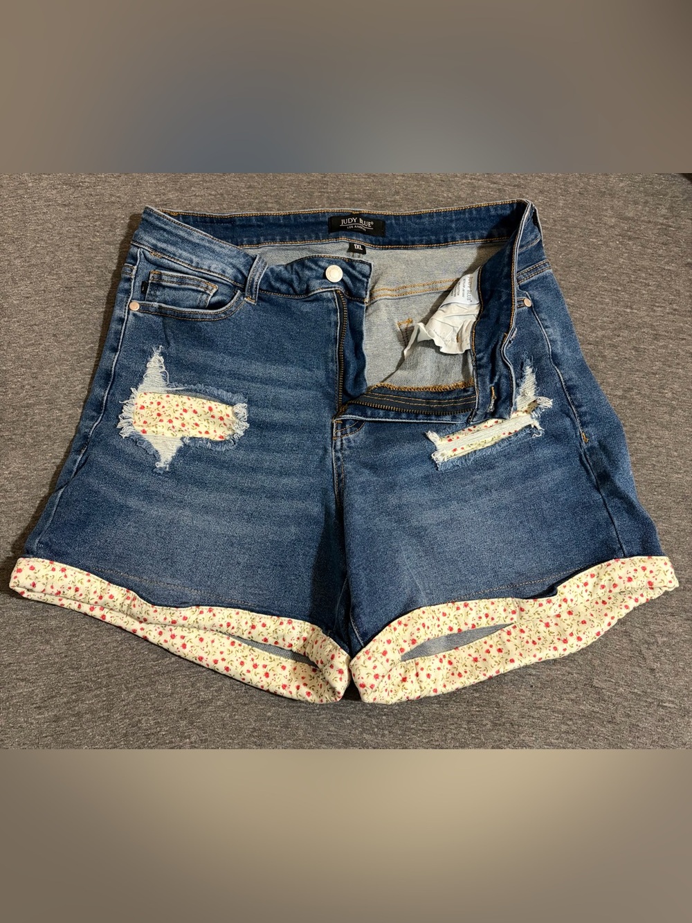 Judy Blue Mid-Rise Flower Cuff Distressed Denim Shorts